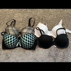 Ladies bras 34B